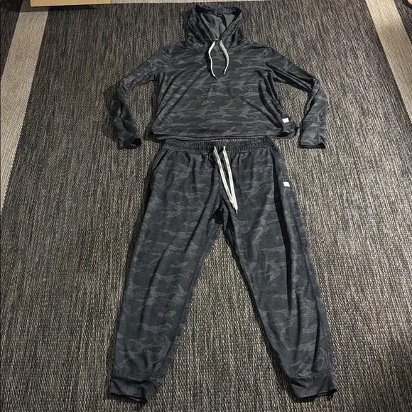 Vuori performance set - Picture 1 of 7